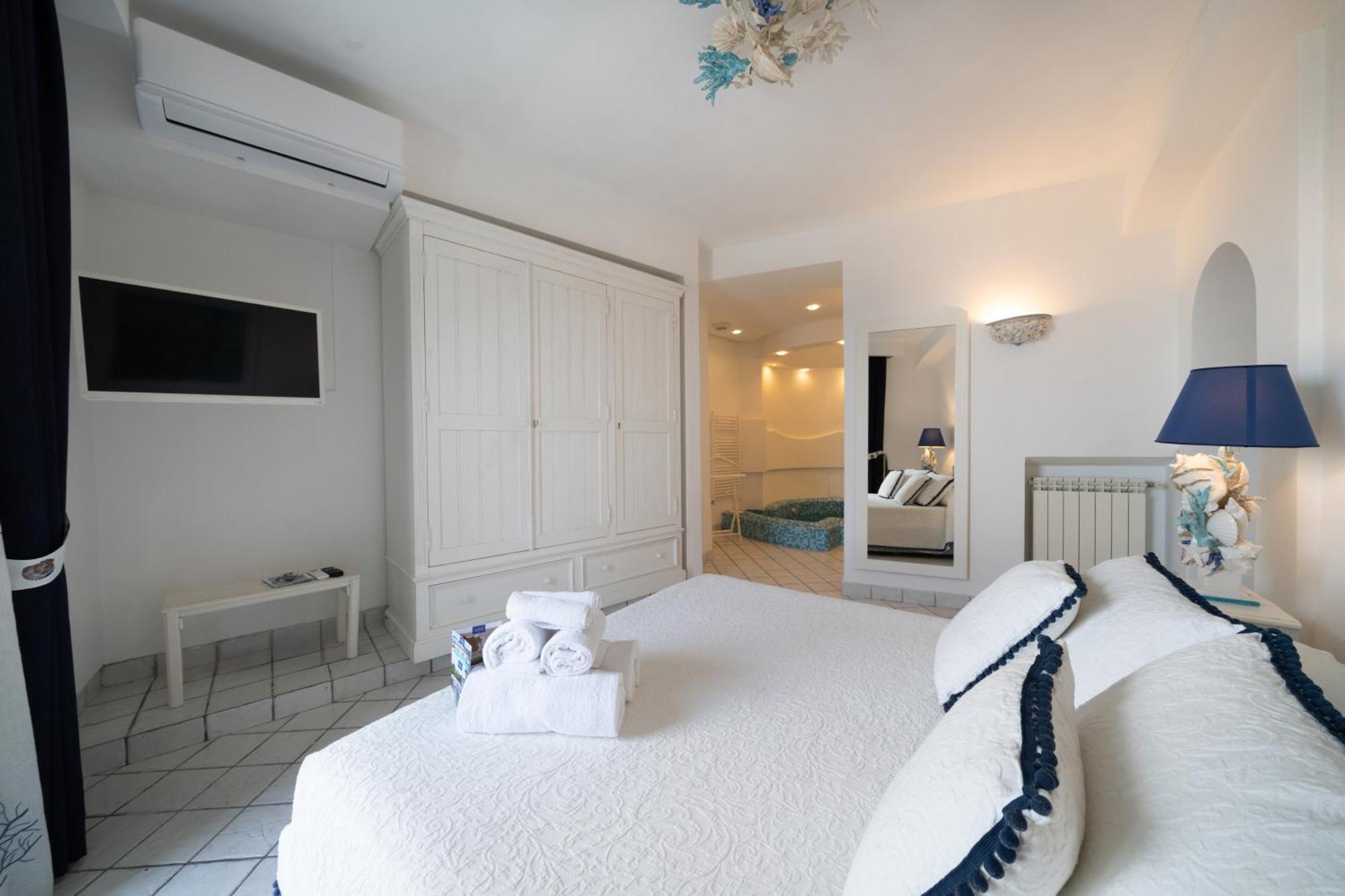 Bed and breakfast Relais Bijoux Ischia Extérieur photo